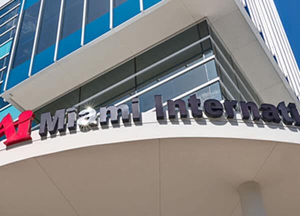ai miami international university of art and design